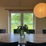 Elverhoj *