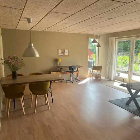 Elverhoj アパート Them